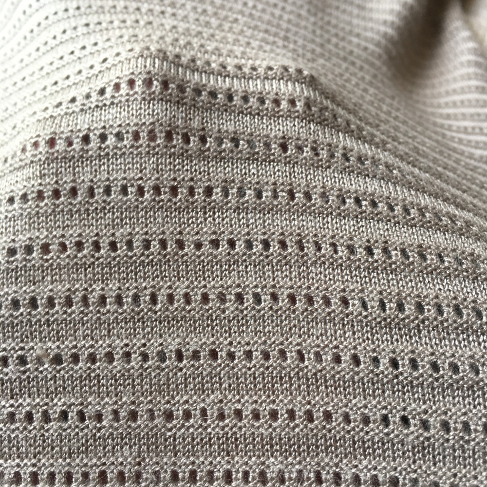 Express Ladies Top - Picture 3 of 6